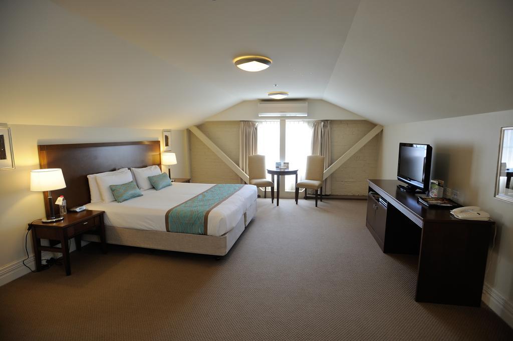 Launceston Central Apartment Hotel Official Exteriör bild