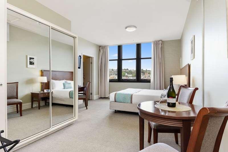 Launceston Central Apartment Hotel Official Rum bild