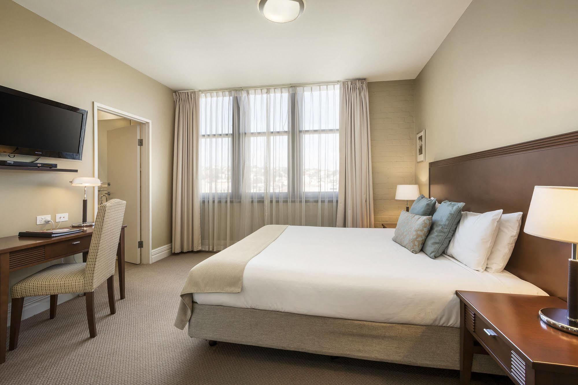 Launceston Central Apartment Hotel Official Exteriör bild